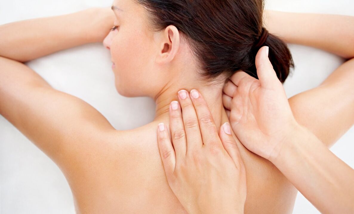 massage muineál le haghaidh osteochondrosis
